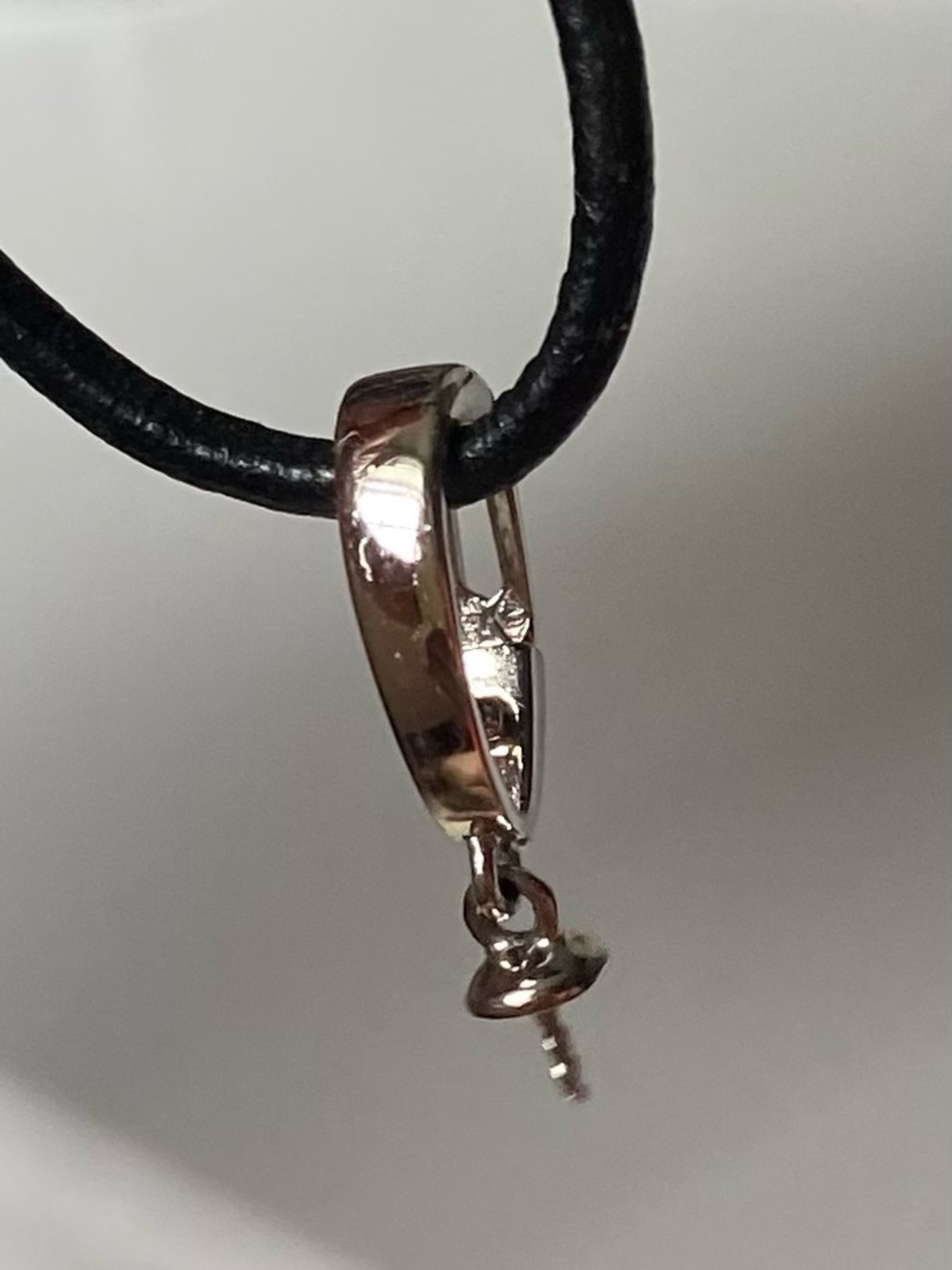 14K White Gold (Marked) Hoop Charm Pearl Pendant Mounts